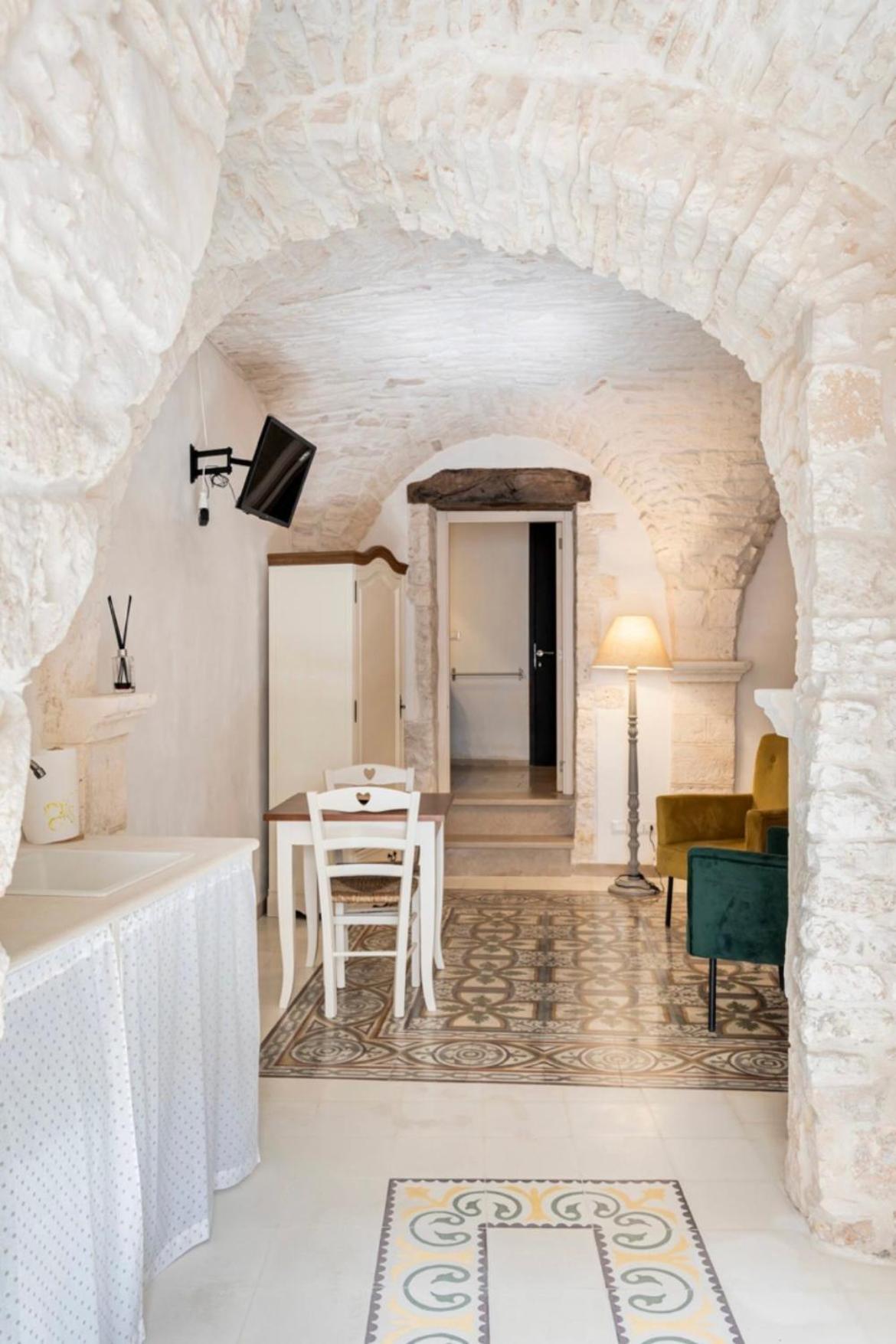Suite Centro Storico Locorotondo Exterior photo